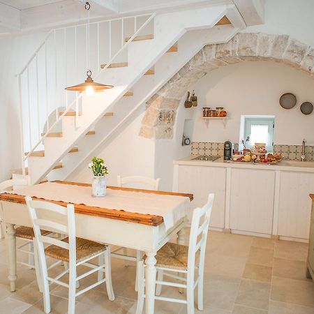 アルベロベッロ Trullo Essenza-Trulli Anti Charme & Relax Bed & Breakfast エクステリア 写真