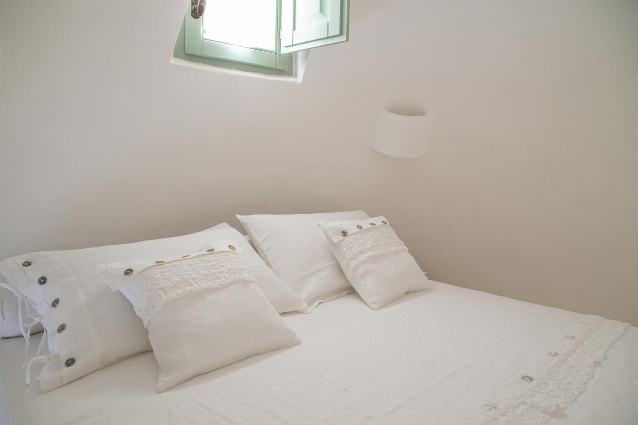 アルベロベッロ Trullo Essenza-Trulli Anti Charme & Relax Bed & Breakfast エクステリア 写真