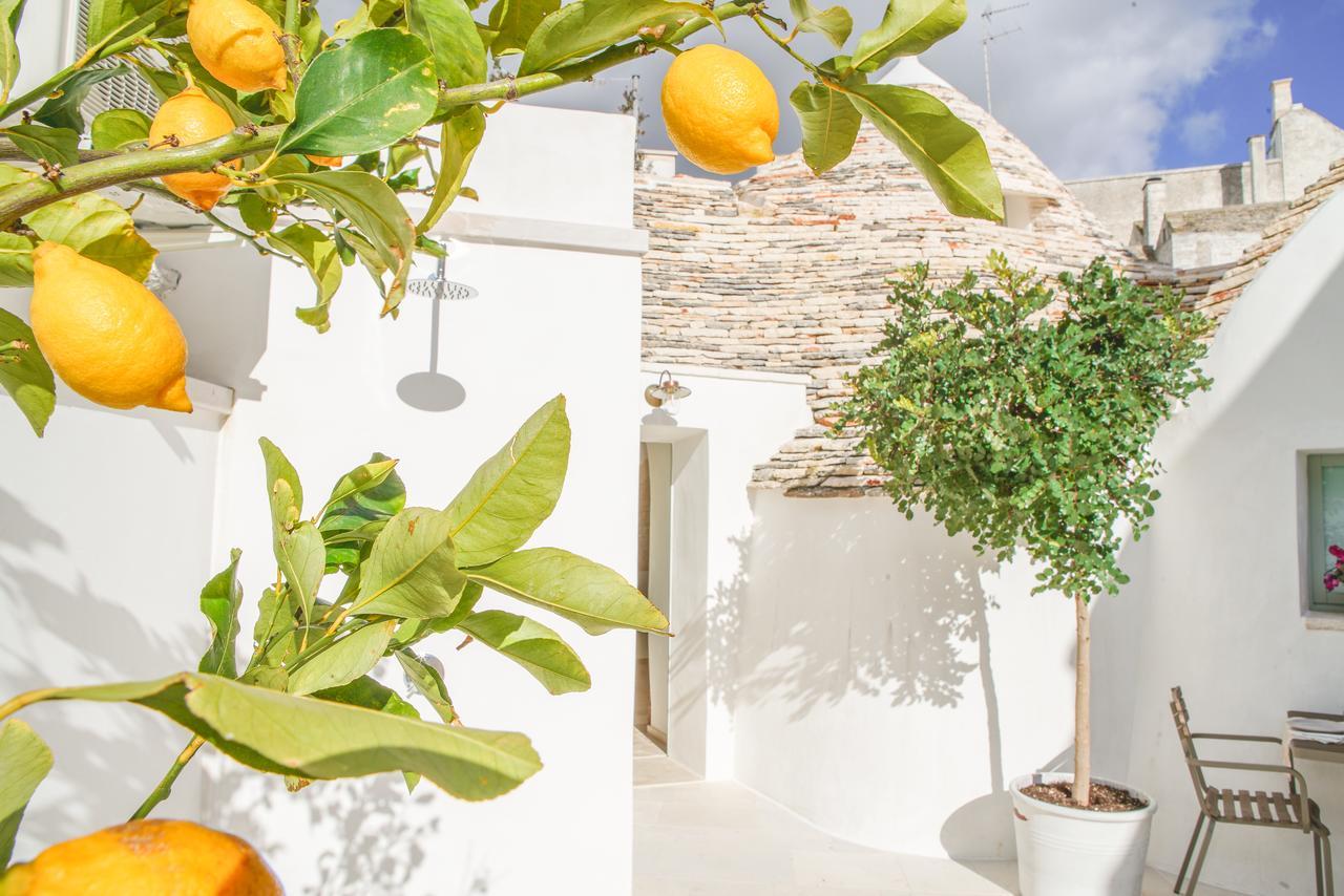 アルベロベッロ Trullo Essenza-Trulli Anti Charme & Relax Bed & Breakfast エクステリア 写真