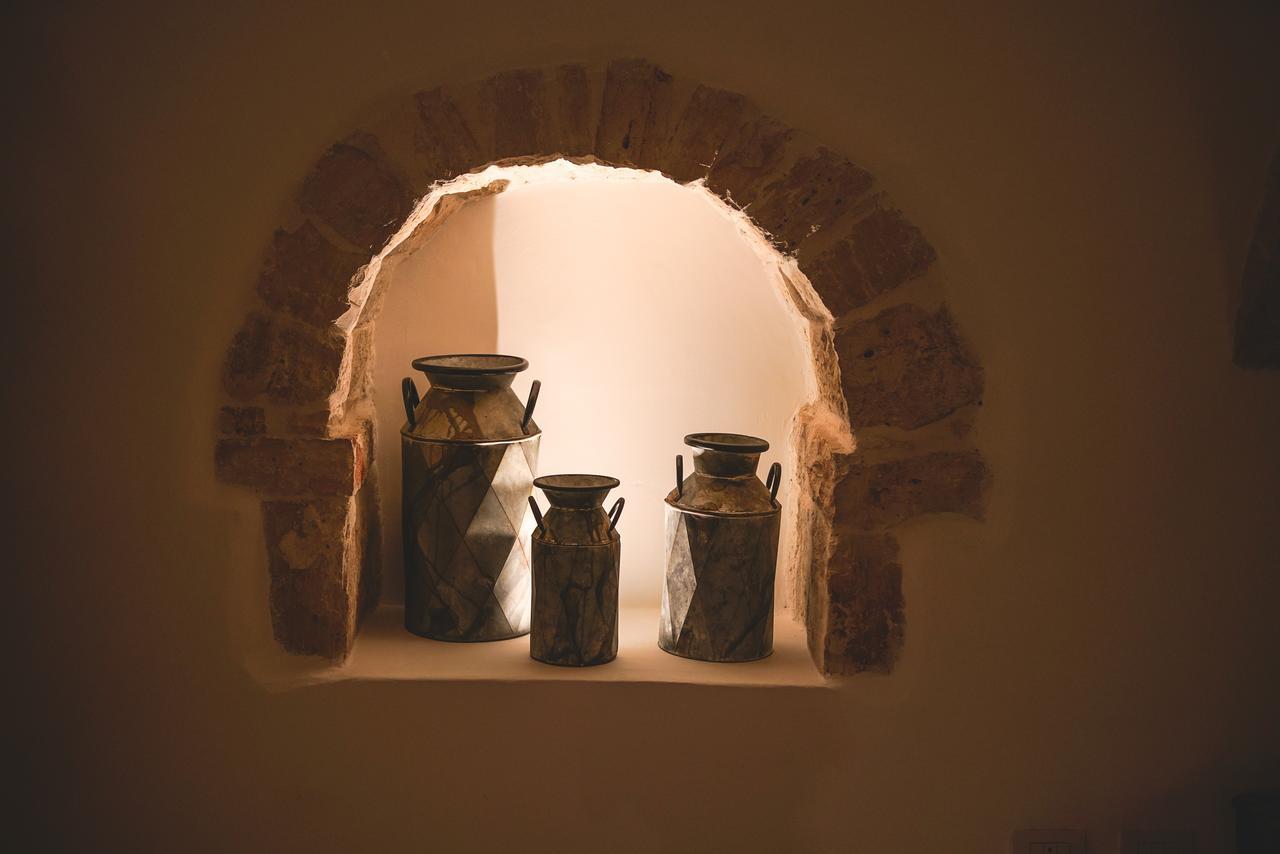 アルベロベッロ Trullo Essenza-Trulli Anti Charme & Relax Bed & Breakfast エクステリア 写真